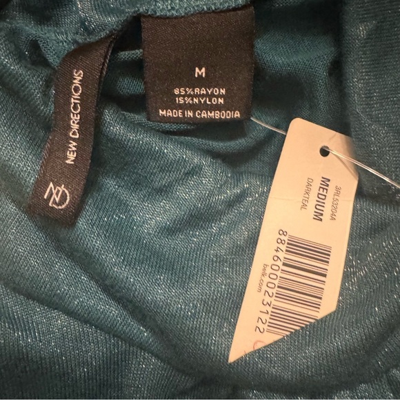 NWT New Directions women Medium long sleeve button down blouse - Picture 9 of 11